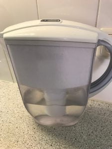 brita-waterfilter-kan-kattenvoorlichting-water-drinken-kat (2)