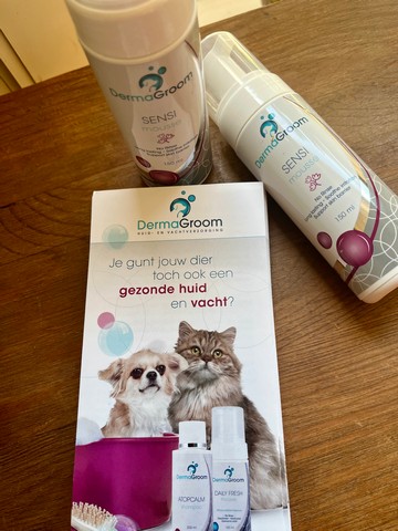 dermagroom-mousse-sensi-kattenvoorlichting-webshop-winkel