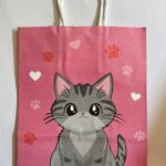 katten-cadeautasje-roze-grijs-kattenvoorlichting-resized