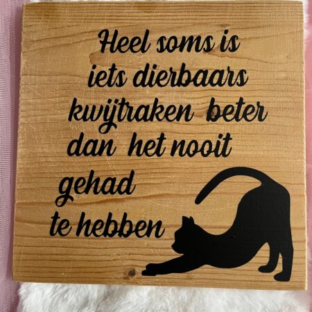 herdenkingsbordje-hout-kattenvoorlichting (1)-resized
